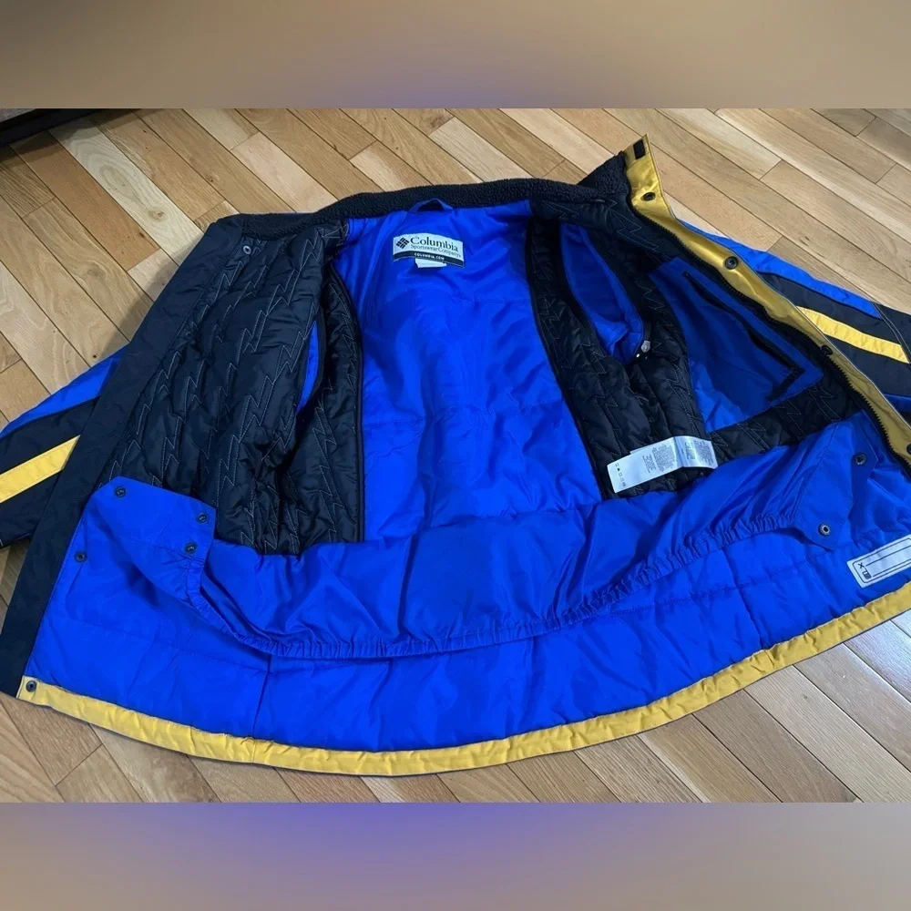 Columbia Youth 14/16 Zip/Snap Button Winter Thick Outdoor Jacket Blue Nylon